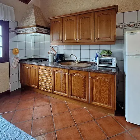 Casa de Férias 2 Bedroom Amazing In *