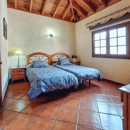 Casa de Férias 2 Bedroom Amazing In *