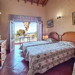2 Bedroom Amazing In Buenavista Del Norte