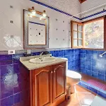 2 Bedroom Amazing In Casa vacanze *