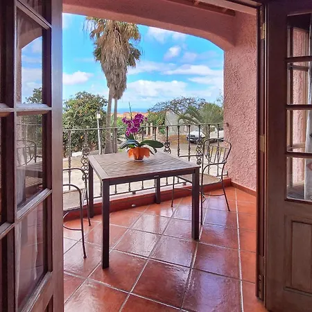 2 Bedroom Amazing In Σπίτι διακοπών Buenavista Del Norte